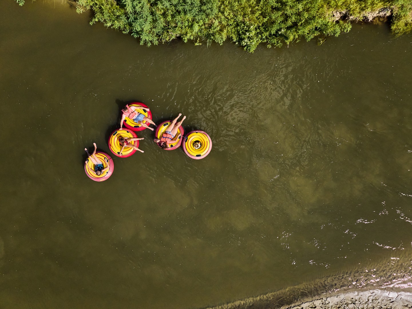 Tubers floating with Calamus Outfitters on Calamus Reservoir.