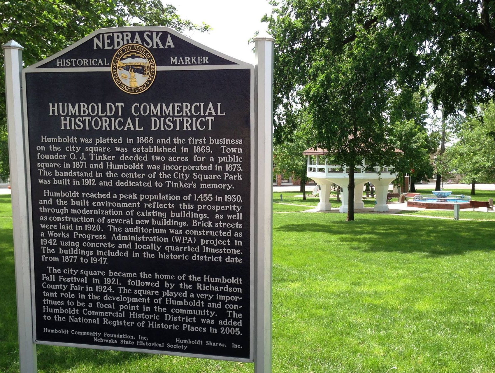 Humboldt Historic Commercial DistrictCity Square Park (Humboldt