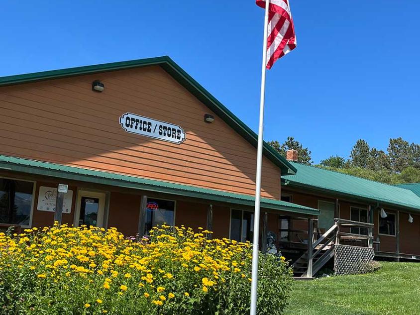 Calamus Outfitters