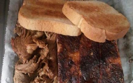 Huey's Smokehouse BBQ