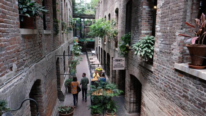 Old Market Passageway, Omaha