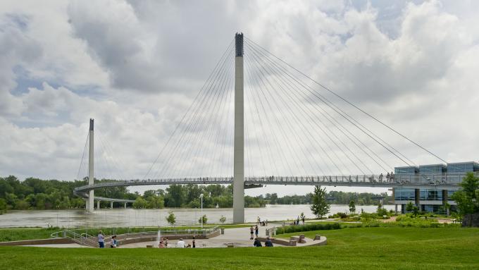 Bob Kerrey Pedestrian Bridge