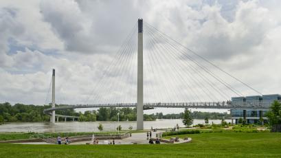 Bob Kerry Pedestrian Bridge, Omaha